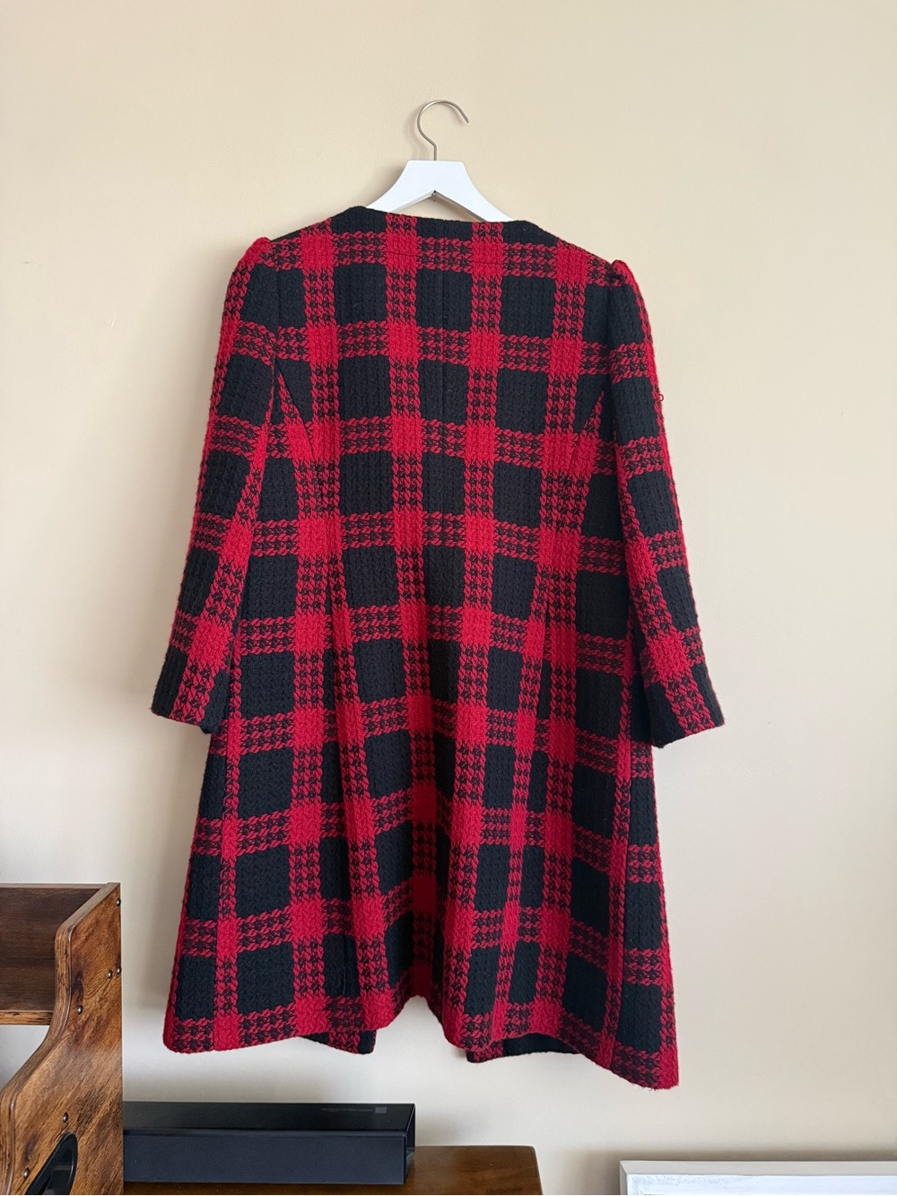 Ann Taylor LOFT Red And Black Plaid Coat Lined Flared Sleeves Size 6 - Picture 3 of 9
